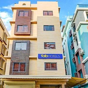 Fabhotel Carnival